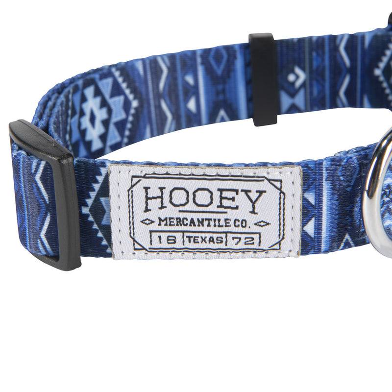 tag on the nomad ombre aztec collar
