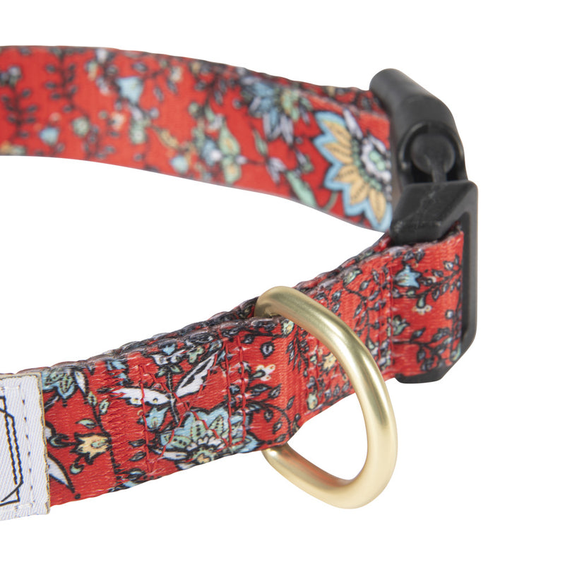 hook ring on the western floral pet collar