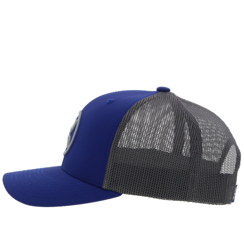 left side of the O classic navy and grey hat with grey circle patch