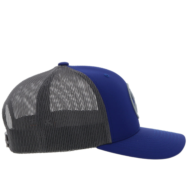 right side of the O classic navy and grey hat with grey circle patch