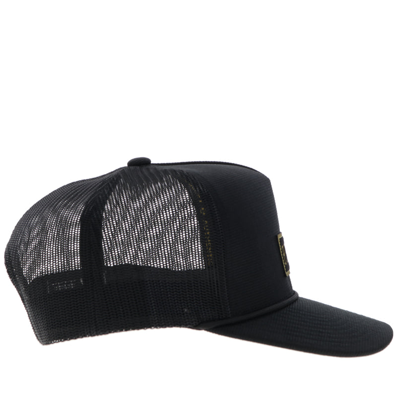 right side of solid black hooey hat