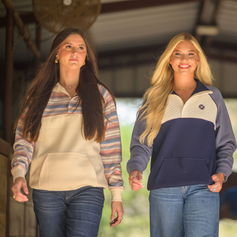 "The Prime 1/4 Zip" Cream/ Navy Pullover