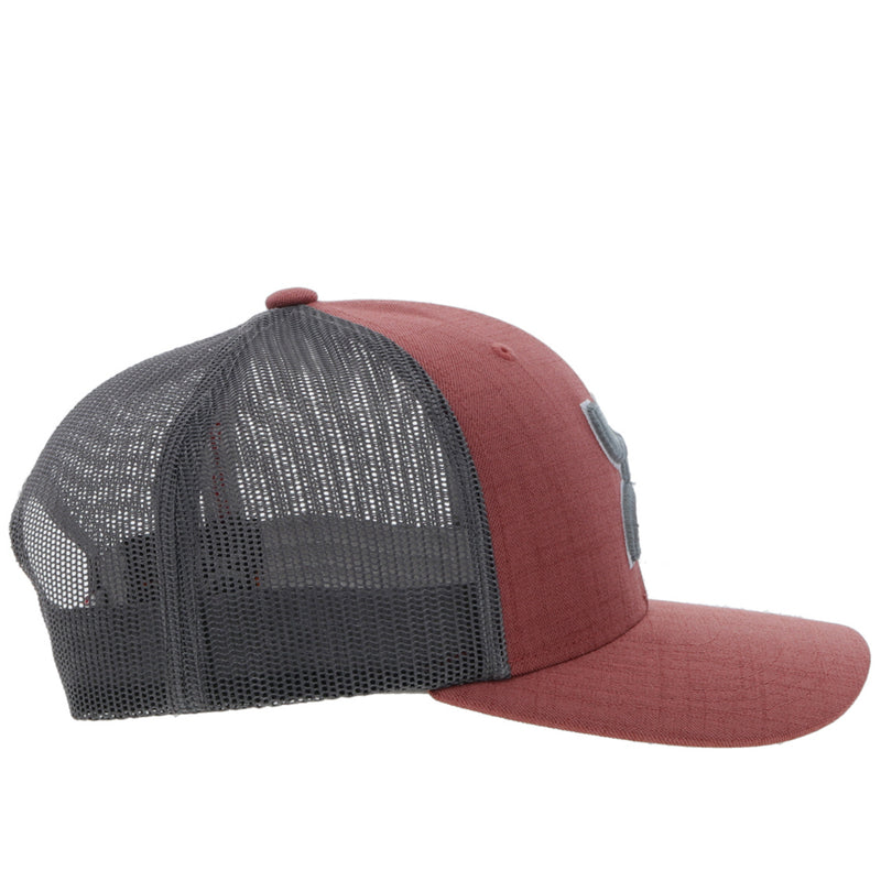 right side of the Youth Sterling salmon and grey hat with grey logo