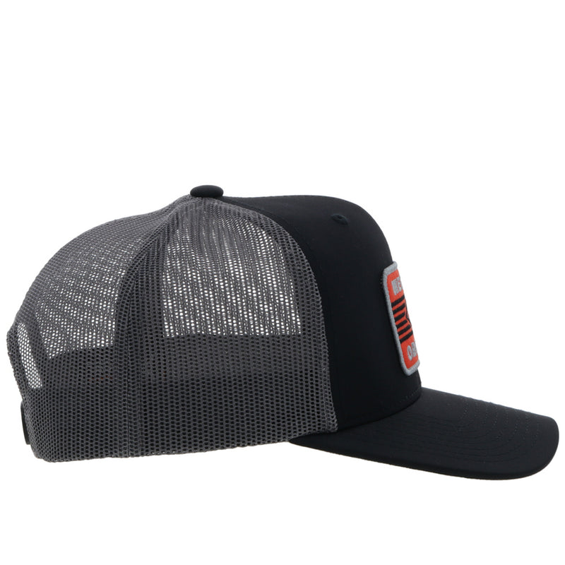 right side of the black and grey Circuit hat 
