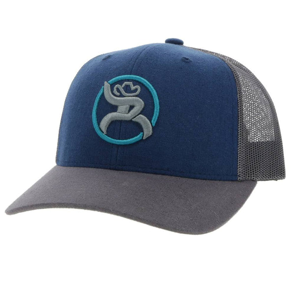 Youth Strap hat in blue and grey wit grey and blue roughy logo